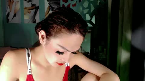 Snapshot of xangel_redx chatting on January 3, 2025, 11:35 am ANGEL online show from January 3, 2025, 11:35 am