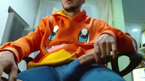 Snapshot of xavicock24 chatting on February 13, 2025, 1:05 pm xavicock24 online show from February 13, 2025, 1:05 pm