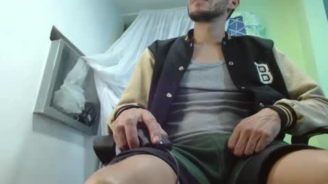 Snapshot of xavicock24 chatting on February 22, 2025, 9:26 pm xavicock24 online show from February 22, 2025, 9:26 pm