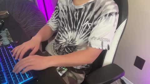 xburst online show from February 22, 2025, 5:13 pm