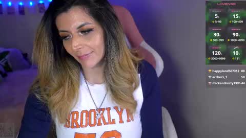 Snapshot of xclusivesecrets chatting on February 20, 2025, 11:31 am spoil me here online show from February 20, 2025, 11:31 am