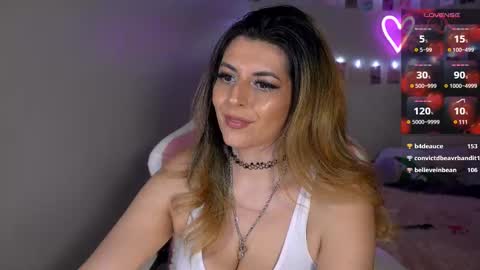 Snapshot of xclusivesecrets chatting on February 23, 2025, 11:00 am spoil me here online show from February 23, 2025, 11:00 am