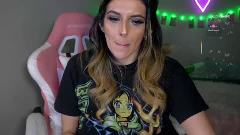 Snapshot of xclusivesecrets chatting on March 7, 2025, 2:01 pm spoil me here online show from March 7, 2025, 2:01 pm