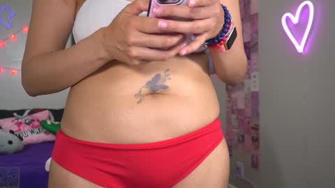 Snapshot of xclusivesecrets chatting on October 2, 2025, 7:54 pm spoil me here online show from October 2, 2025, 7:54 pm