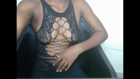 Snapshot of xcreamypussy chatting on December 8, 2024, 4:35 am xcreamypussy online show from December 8, 2024, 4:35 am