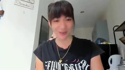 xdreamangel online show from March 8, 2025, 4:12 am