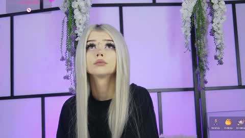 xenomy online show from November 10, 2025, 8:24 am