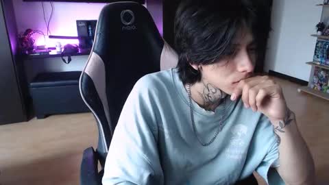 xIce Boy online show from December 5, 2025, 1:52 pm