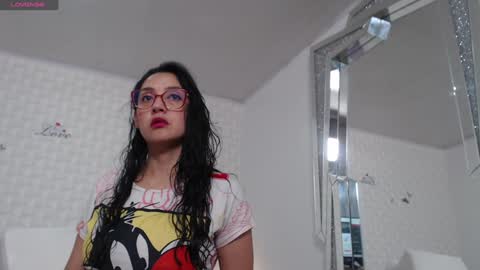 ximena suarez online show from January 17, 2025, 9:49 am