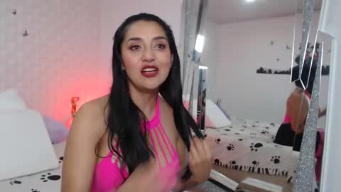 ximena suarez online show from February 7, 2025, 4:59 am