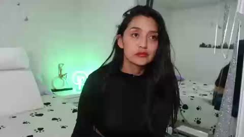 ximena suarez online show from February 25, 2025, 4:24 am