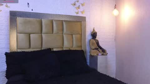 Snapshot of ximenawilliamss chatting on November 2, 2025, 11:18 pm ximena online show from November 2, 2025, 11:18 pm