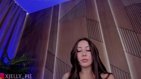 Charisma online show from November 2, 2025, 12:18 pm