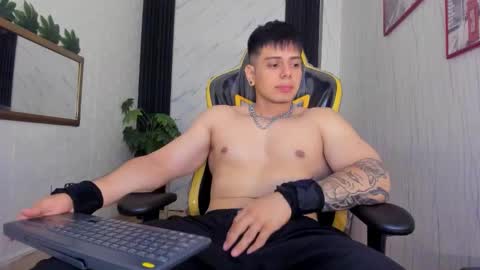 Snapshot of xkevyn chatting on September 9, 2025, 12:15 pm online show from September 9, 2025, 12:15 pm