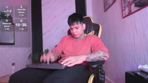 Snapshot of xkevyn chatting on October 2, 2025, 12:12 pm online show from October 2, 2025, 12:12 pm