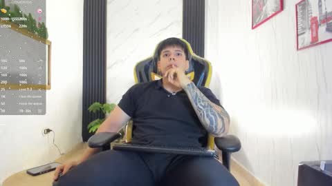 Snapshot of xkevyn chatting on November 20, 2025, 12:16 pm online show from November 20, 2025, 12:16 pm