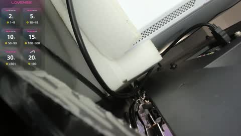 Snapshot of xkim_starx chatting on December 2, 2025, 2:50 am welcome friends online show from December 2, 2025, 2:50 am