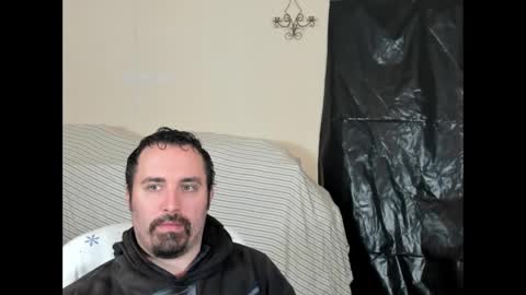 MetalstudMaster online show from November 18, 2025, 9:41 pm