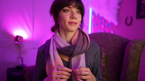 Bella Bondai online show from January 25, 2025, 7:38 am