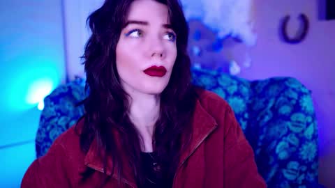 Bella Bondai online show from October 17, 2025, 9:45 am