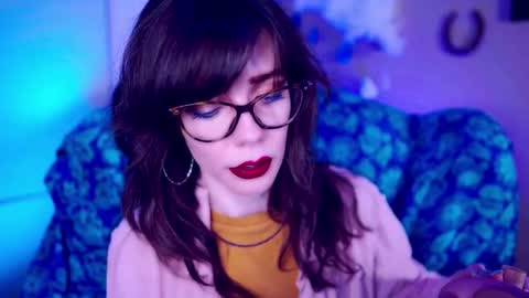 Bella Bondai online show from November 23, 2025, 3:28 am