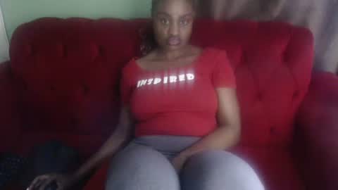 Xoe online show from December 18, 2025, 9:15 am