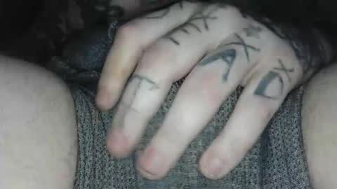 xoxossdfm8894982459 online show from November 30, 2025, 5:22 am