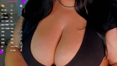 Snapshot of xpinacoladax chatting on December 7, 2024, 7:21 pm xpinacoladax online show from December 7, 2024, 7:21 pm