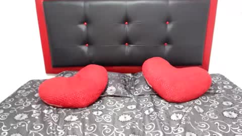 xshopyx online show from January 31, 2025, 1:11 am