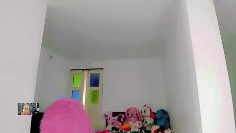 Snapshot of xthesexyboyx chatting on February 13, 2025, 10:22 pm Femboy Exotic online show from February 13, 2025, 10:22 pm