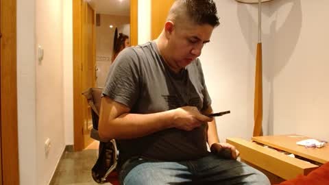 Snapshot of xthiagoxevax chatting on December 9, 2024, 8:44 am thiagoeva online show from December 9, 2024, 8:44 am