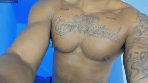 Snapshot of xtipp3r chatting on October 27, 2025, 12:53 pm Stipp3r online show from October 27, 2025, 12:53 pm