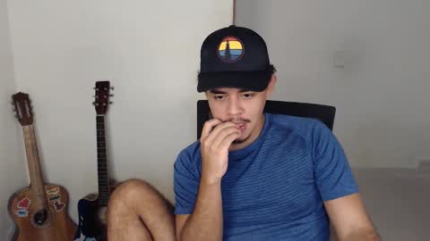 xtranherr online show from October 24, 2025, 2:30 am