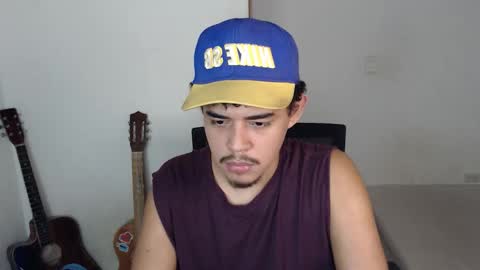 xtranherr online show from November 7, 2025, 2:33 am