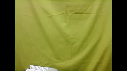 Mariel online show from November 20, 2025, 6:13 am