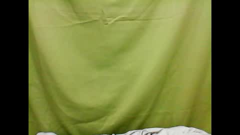 Mariel online show from December 1, 2025, 6:02 pm