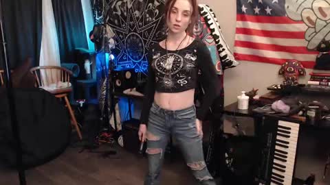Snapshot of xxlilithmoonxx chatting on September 28, 2025, 1:44 am Lilith online show from September 28, 2025, 1:44 am