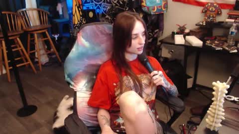 Snapshot of xxlilithmoonxx chatting on October 20, 2025, 2:56 am Lilith online show from October 20, 2025, 2:56 am
