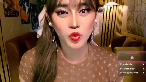 Snapshot of xxmissjuliaxx chatting on January 18, 2025, 12:35 am xxmissjuliaxx online show from January 18, 2025, 12:35 am