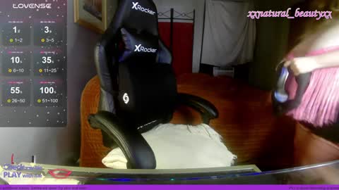 Snapshot of xxnatural_beautyxx chatting on February 3, 2025, 11:05 pm Princess Peach  Jade  Felix online show from February 3, 2025, 11:05 pm