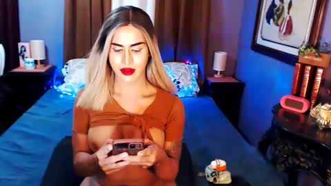 Snapshot of xxqueenofperfectionxx chatting on January 23, 2025, 5:10 pm urperfection kelly online show from January 23, 2025, 5:10 pm