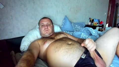 Snapshot of xxrojxx chatting on December 11, 2024, 10:36 am roki-- --  online show from December 11, 2024, 10:36 am