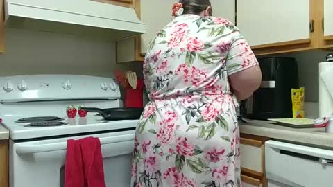 Strawberry Jane online show from January 11, 2025, 9:25 pm