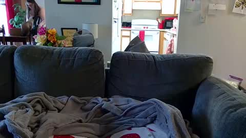 Strawberry Jane online show from January 12, 2025, 7:31 pm