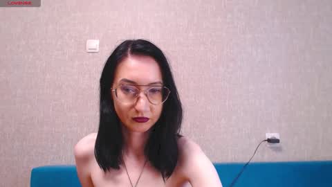 Snapshot of xxx_goddes_xxx chatting on September 26, 2025, 11:47 am Andariel online show from September 26, 2025, 11:47 am