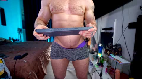     online show from March 10, 2025, 9:29 pm