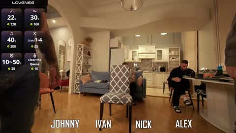     online show from October 6, 2025, 4:48 pm