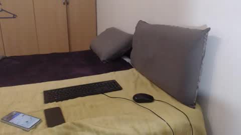 Snapshot of xxxbustybabe27x chatting on October 4, 2025, 2:04 pm Ayanda online show from October 4, 2025, 2:04 pm