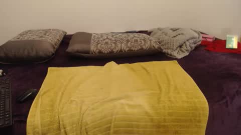 Ayanda online show from November 29, 2025, 2:42 pm