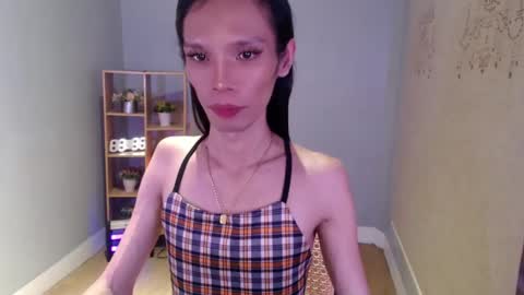 Snapshot of xxxfuckgirlyumsxxx chatting on March 4, 2025, 8:49 pm Your Princess Yums online show from March 4, 2025, 8:49 pm